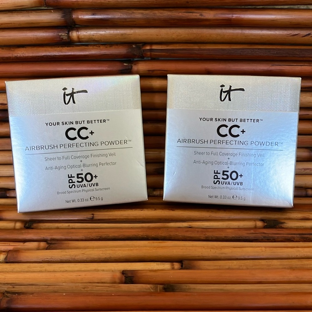 It Cosmetics CC+ SPF 50+ Airbrush Perfecting Powder Light NEW Bundle of Two NIB